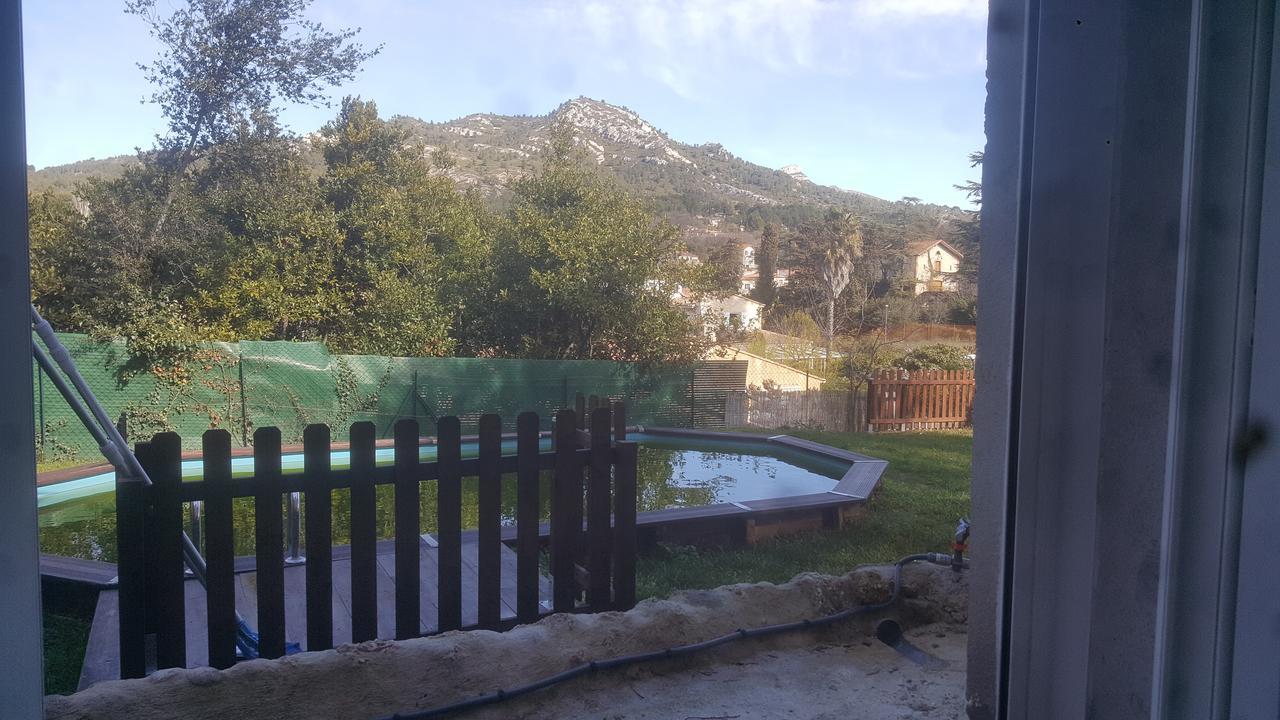 Charmant Appartement Neuf Le Taoume Marseille Exterior photo